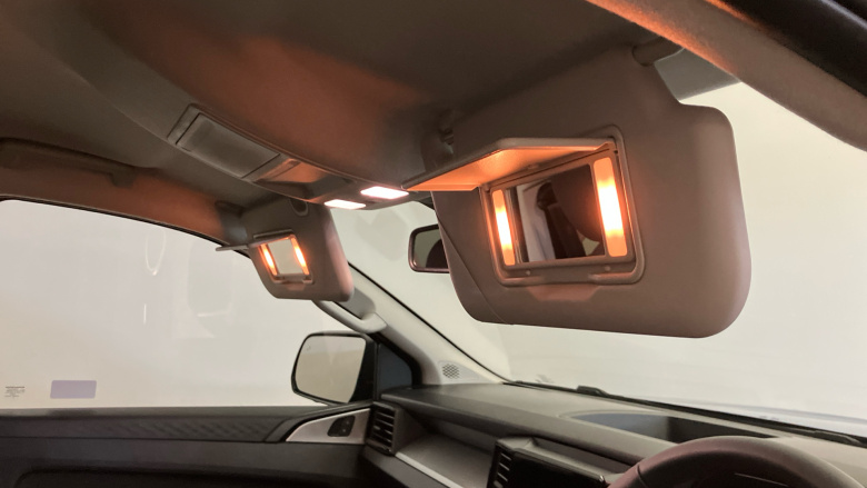 Volkswagen Amarok Diesel D/Cab Pick Up Life 2.0 TDI 205 4MOTION Auto